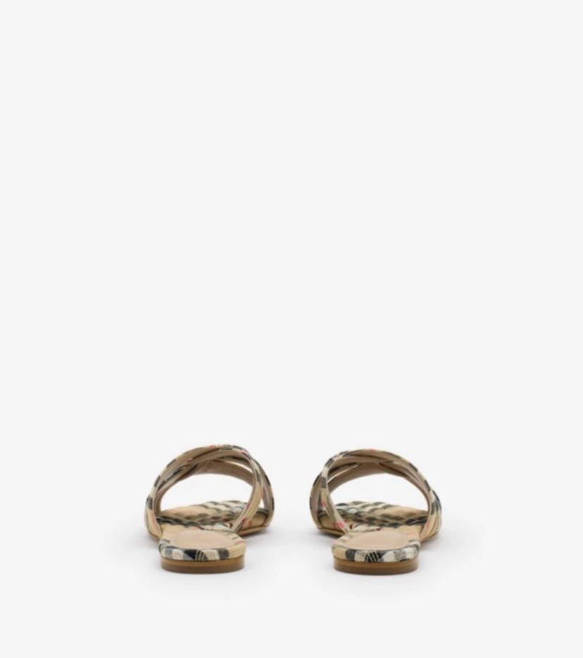 (Burberry Ladies slides) CHECK CABANA SLIDES
